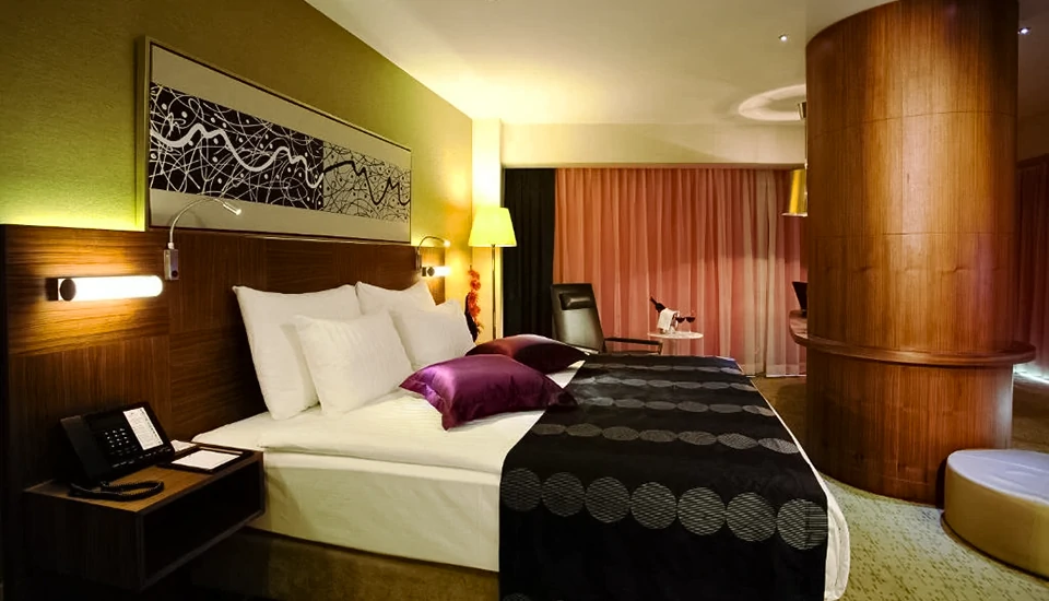 هتل کرون پلازا هاربیه استانبول